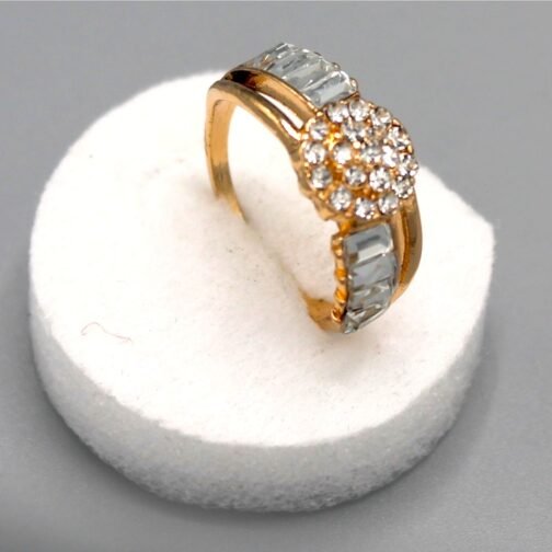 Beautiful Ring for women's - Image 2