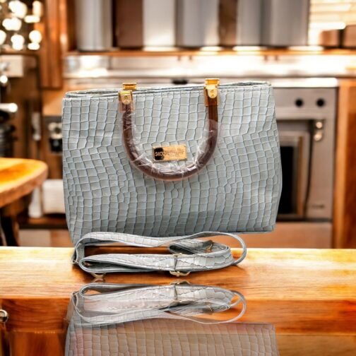 Hand carry bags - Image 4