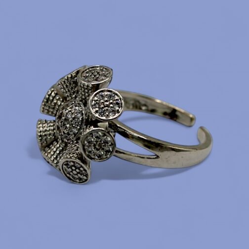 Spinning Flower ring for women's - Image 8
