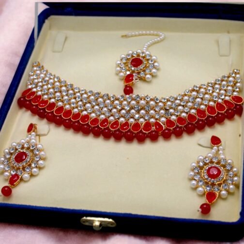 Delicate And Sober Set with Diamond Stones And Pearl - Image 9