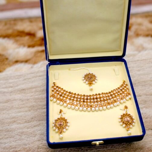 Delicate And Sober Set with Diamond Stones And Pearl - Image 7