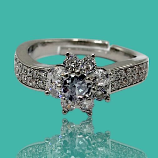 Platinum Diamond Flower Ring
