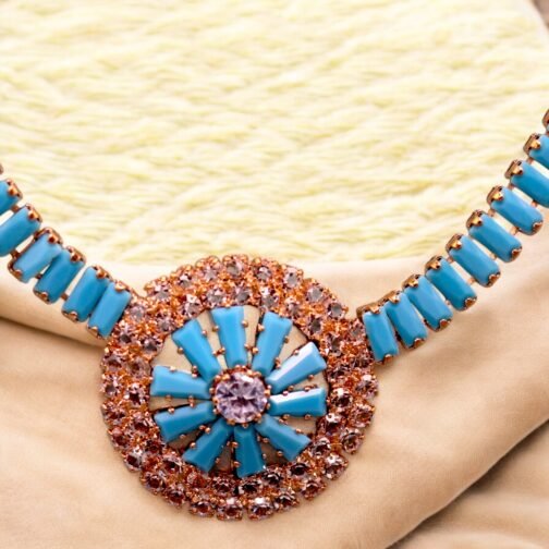 Trendy 3pcs neckless set for girls - Image 7