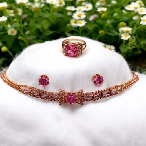 Pink topaz neckless set by mooieliefde