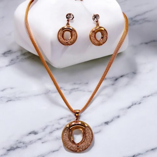 Rounded shape mesh style necklace set - Image 3